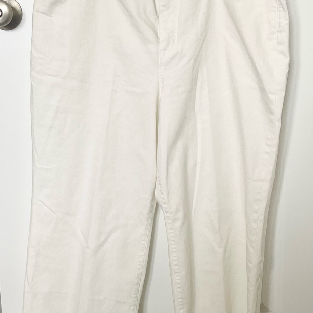 🆕J. Crew White Cropped Wide Leg jean Sz. 35 (Best for 16-18)